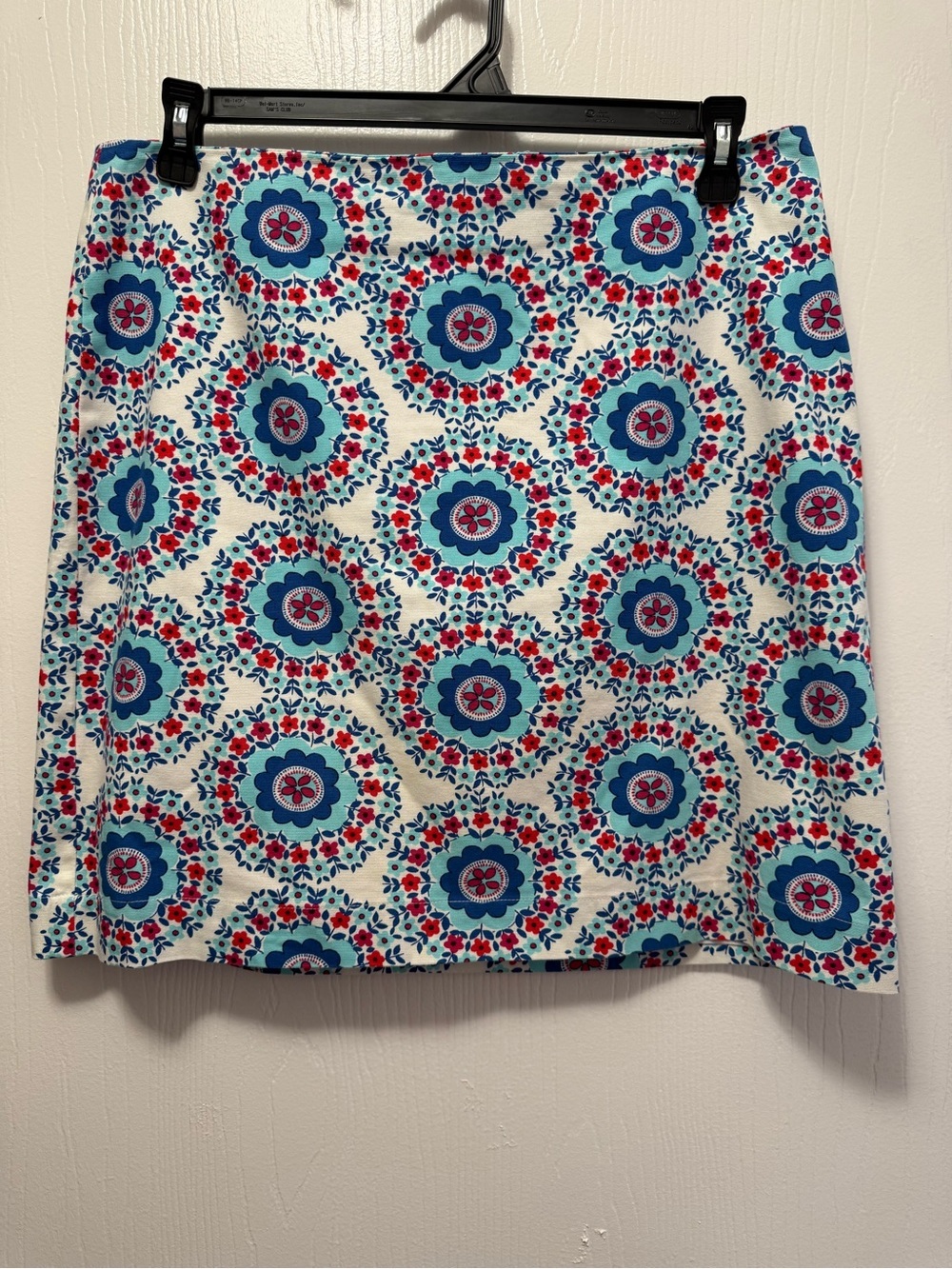 Talbots Blue, White & Red Floral Medallion Skirt With Size Zipper Size 10
